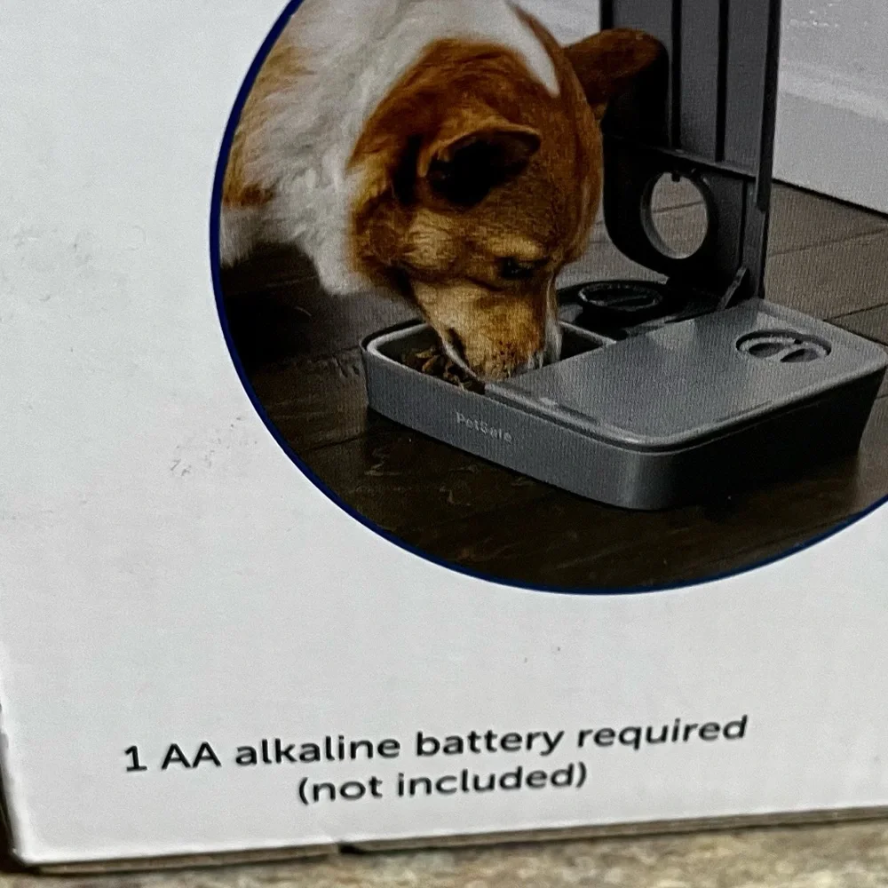 NIB Petsafe Automatic 2 meal pet feeder